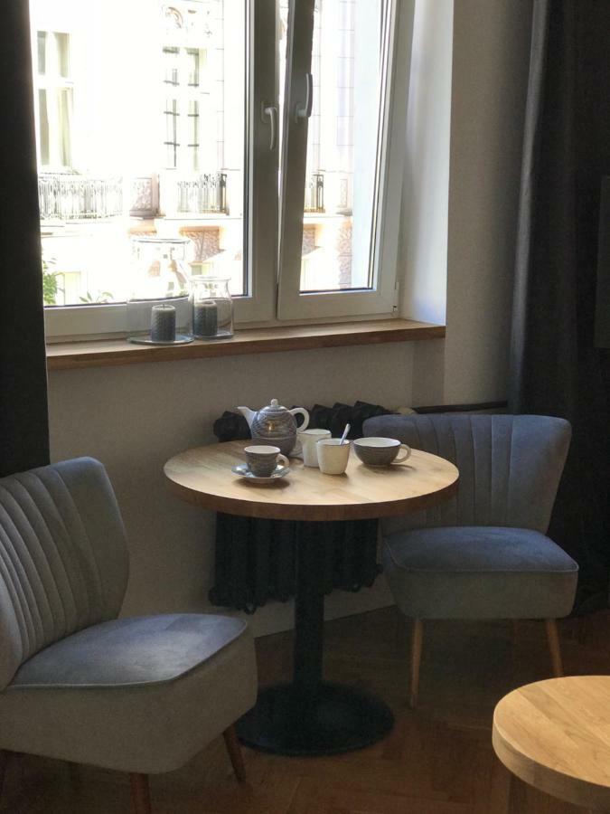 Warszawa Hoza Leilighet Eksteriør bilde