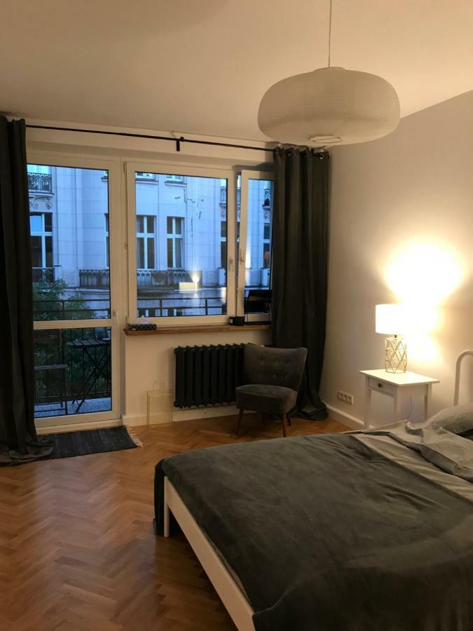 Warszawa Hoza Leilighet Eksteriør bilde