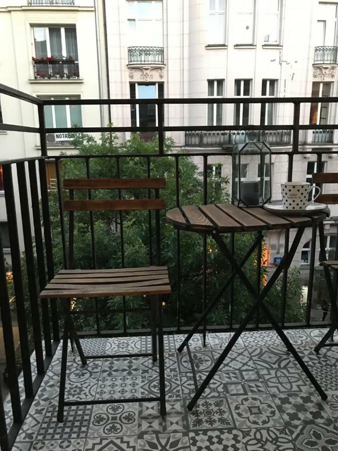 Warszawa Hoza Leilighet Eksteriør bilde